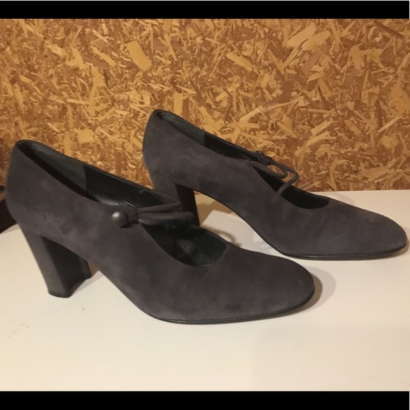 Stuart Weitzman Shoes - Stuart Weitzman Size 8.5 Grey Suede Heels